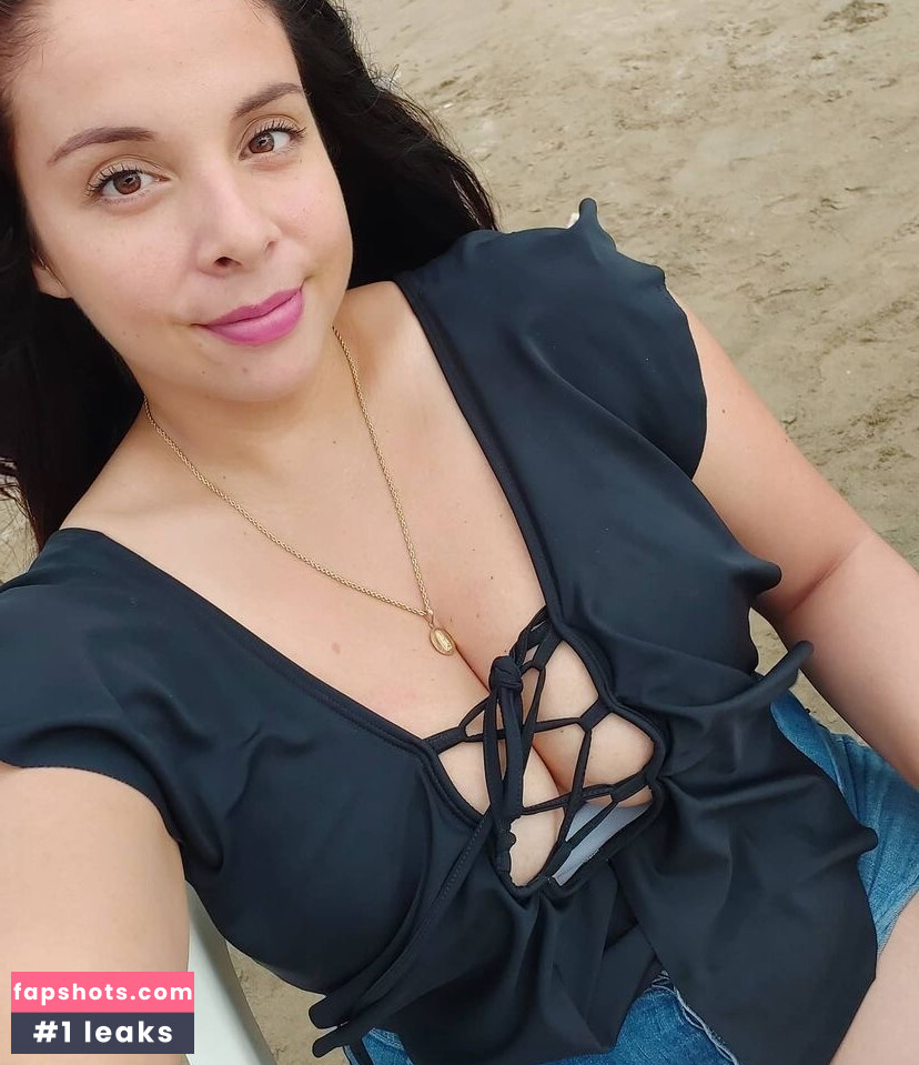 Lucero gallery photo #35