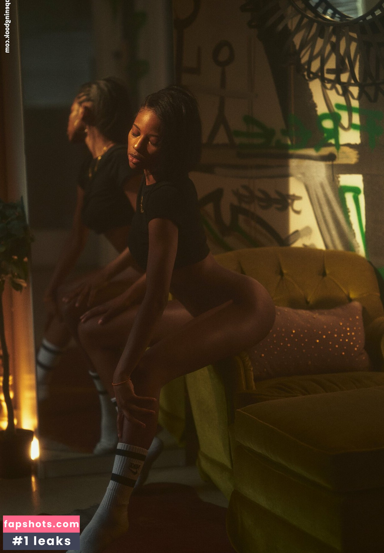 Luci Lane gallery photo #33