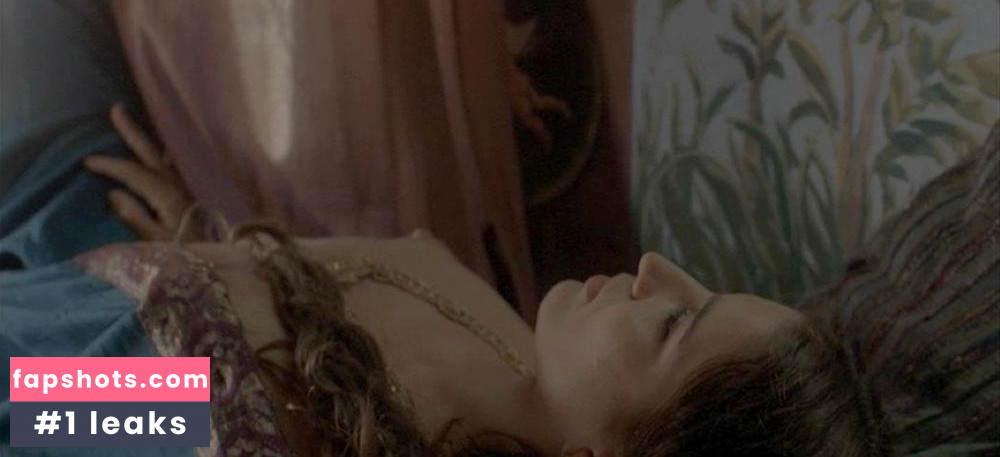 Lucía Jiménez gallery photo #30