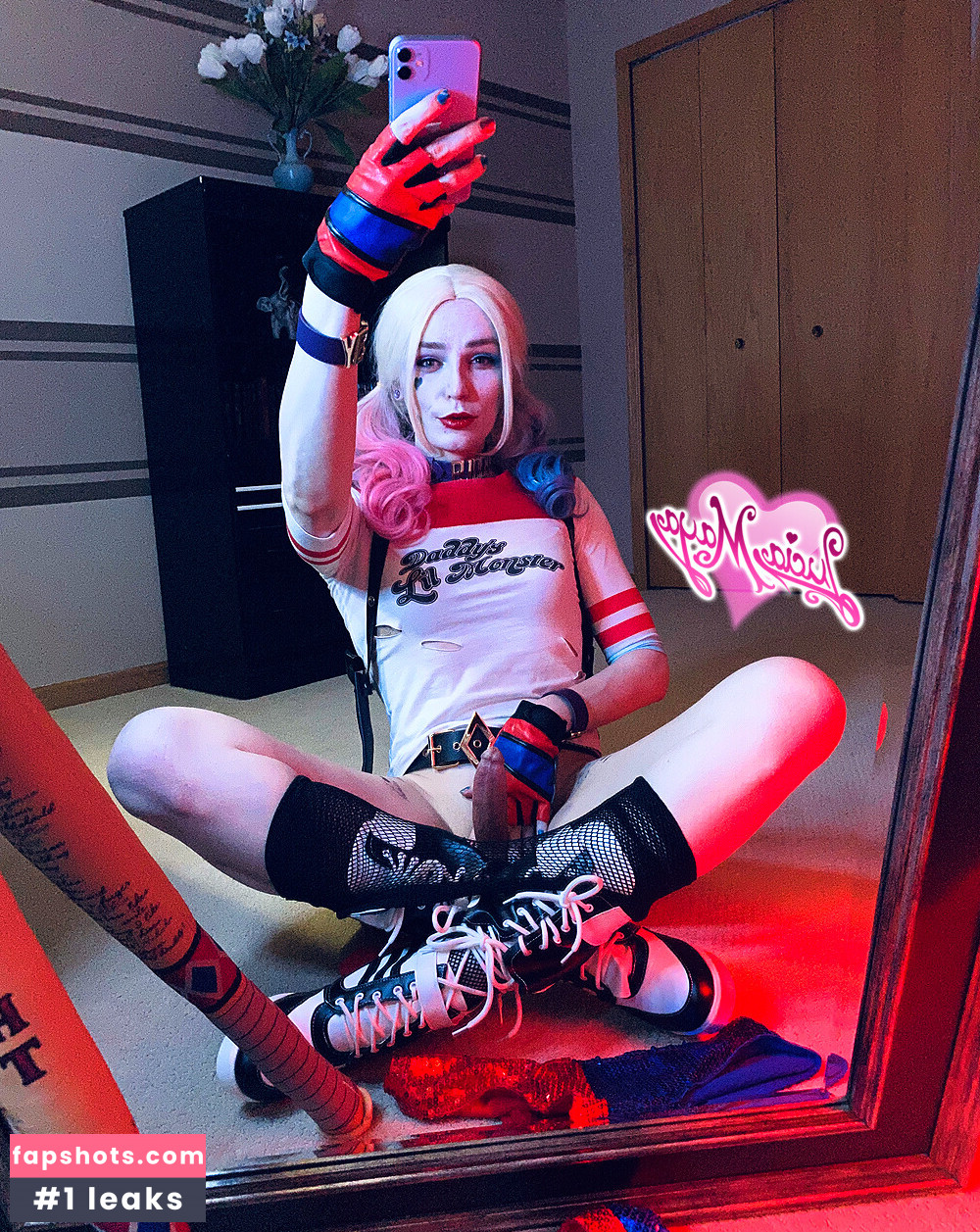 Lucia Maya gallery photo #25