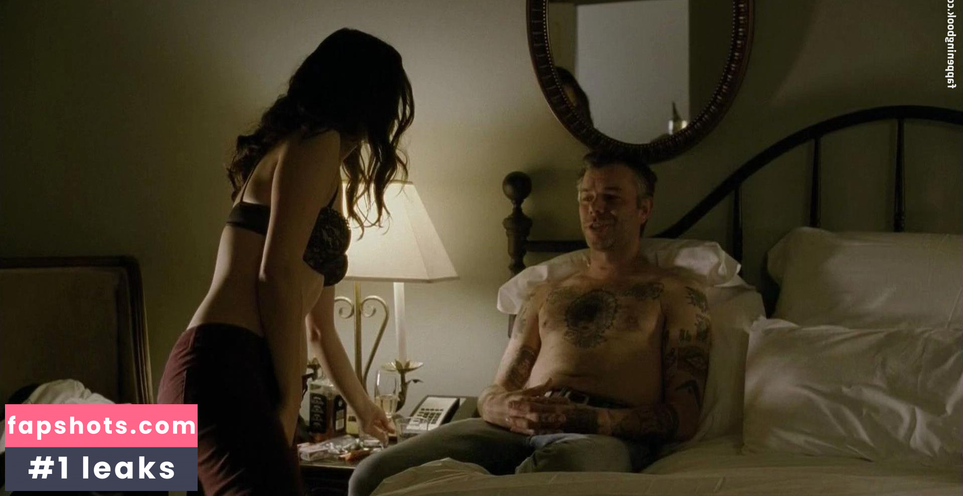 Lucia Micarelli nude babe gallery