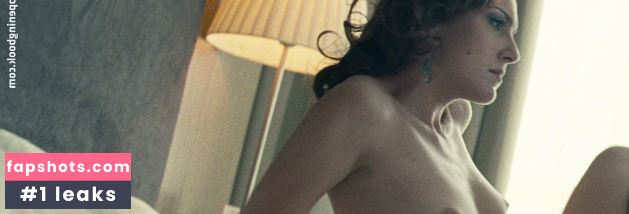 Lucia Siposová gallery photo #14