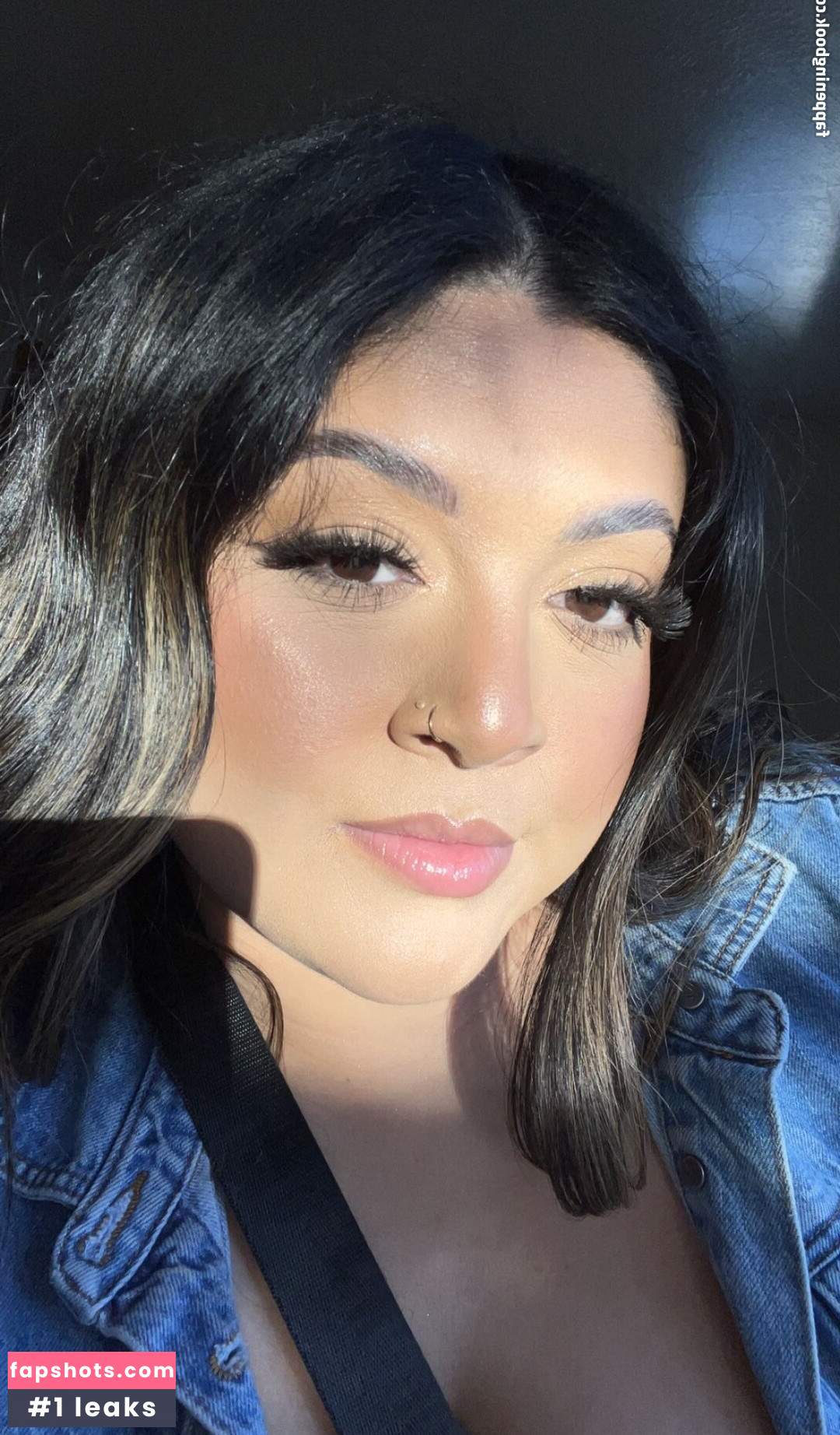 Lucia Yanez gallery photo #15