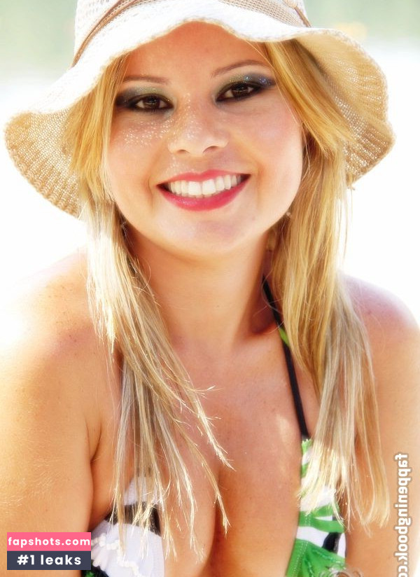 Luciana Cremonez nude babe gallery