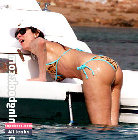 Luciana Gimenez gallery photo #14