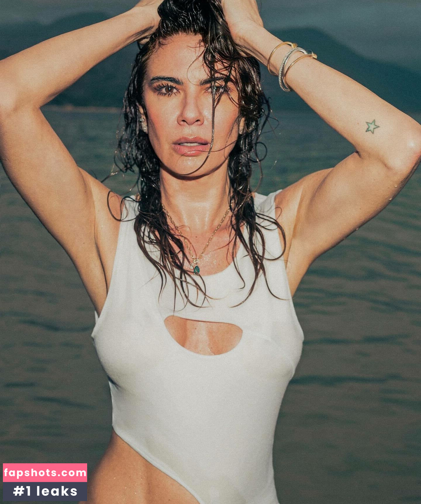 Luciana Gimenez gallery photo #35