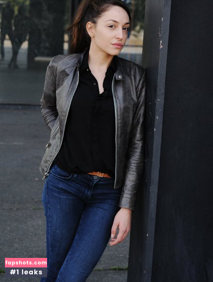 Lucie Aron gallery photo #6