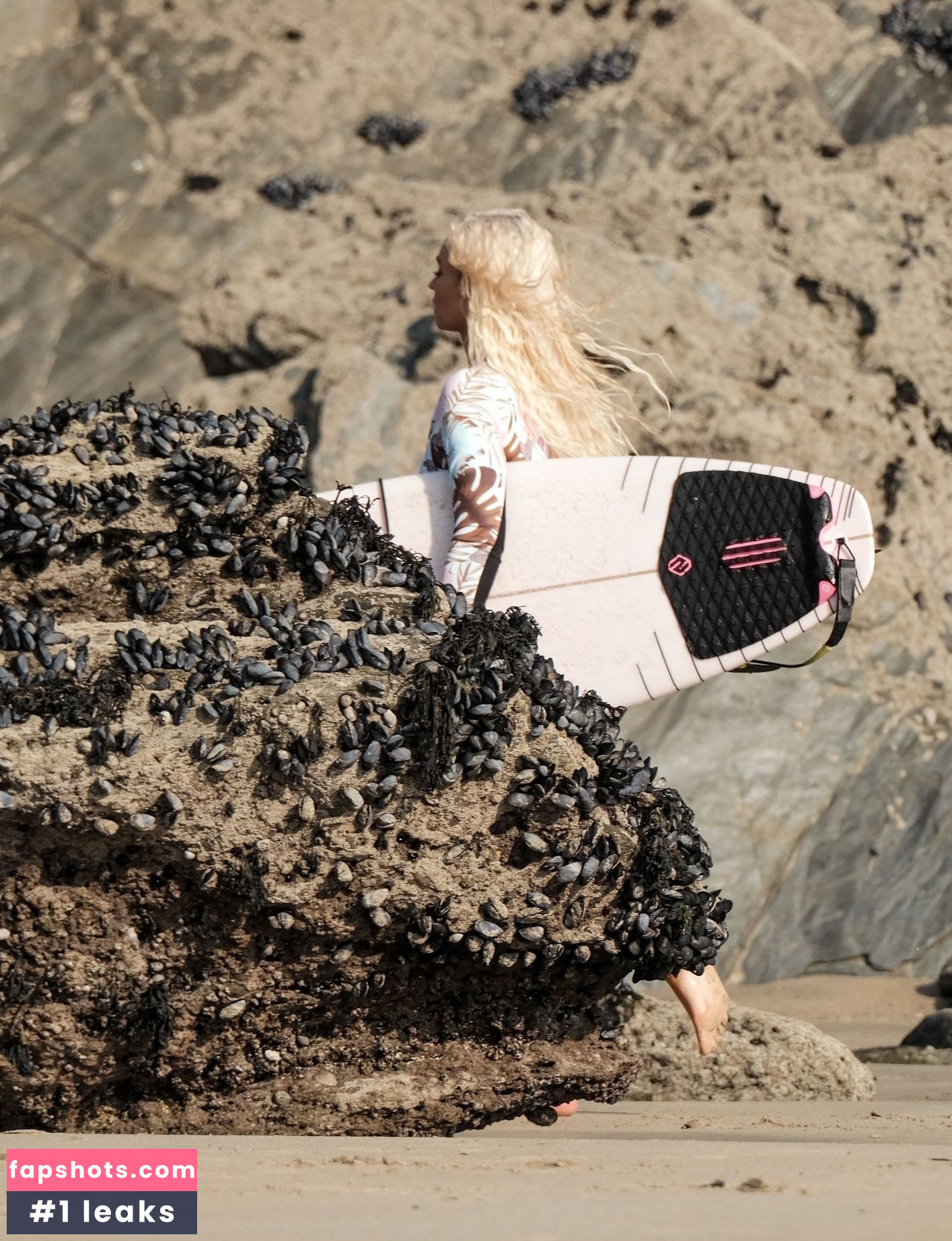 Lucie Donlan Nude Leaks OnlyFans Photos #11 - Fapshots