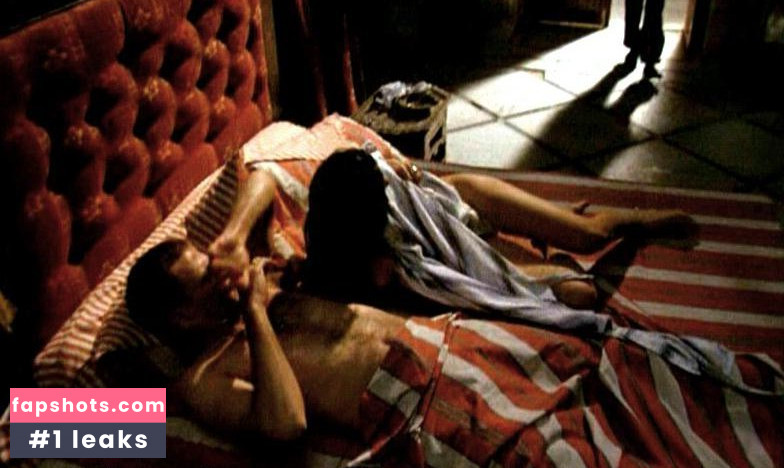 Lucie Laurier Filtración Desnuda OnlyFans Foto #18 - Fapshots