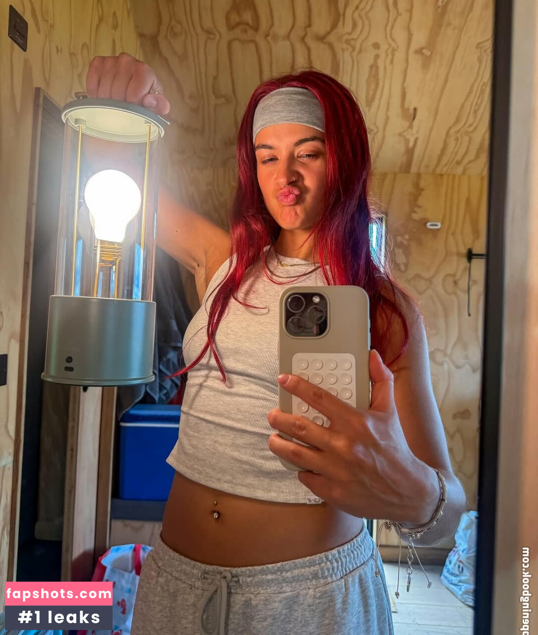 Lucieliftss gallery photo #5