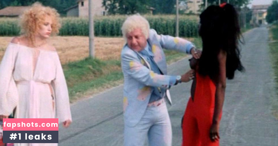 Lucienne Camille gallery photo #3