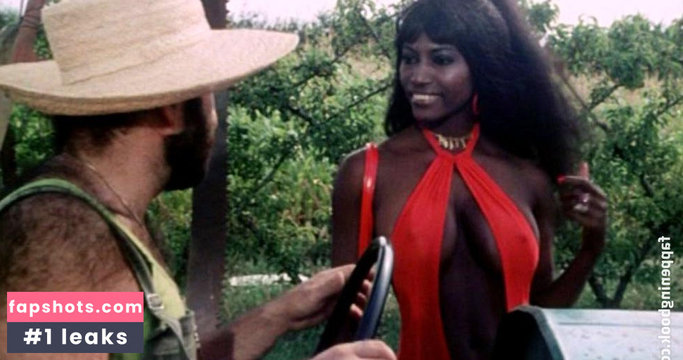 Lucienne Camille gallery photo #6