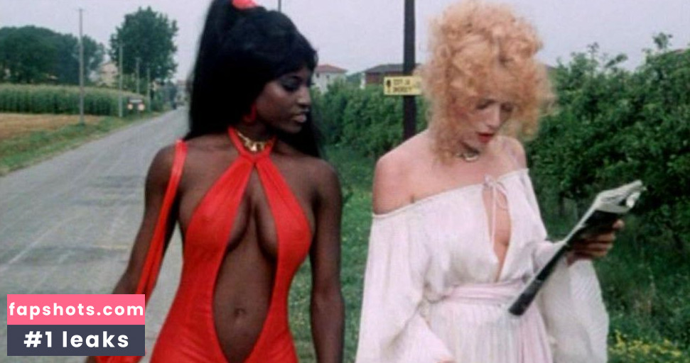 Lucienne Camille gallery photo #7