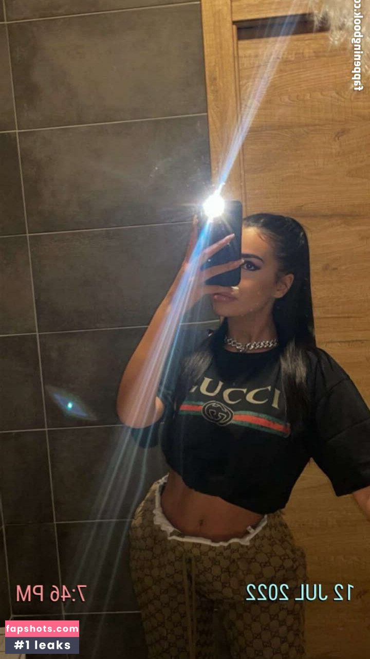 Lucija Božić gallery photo #3