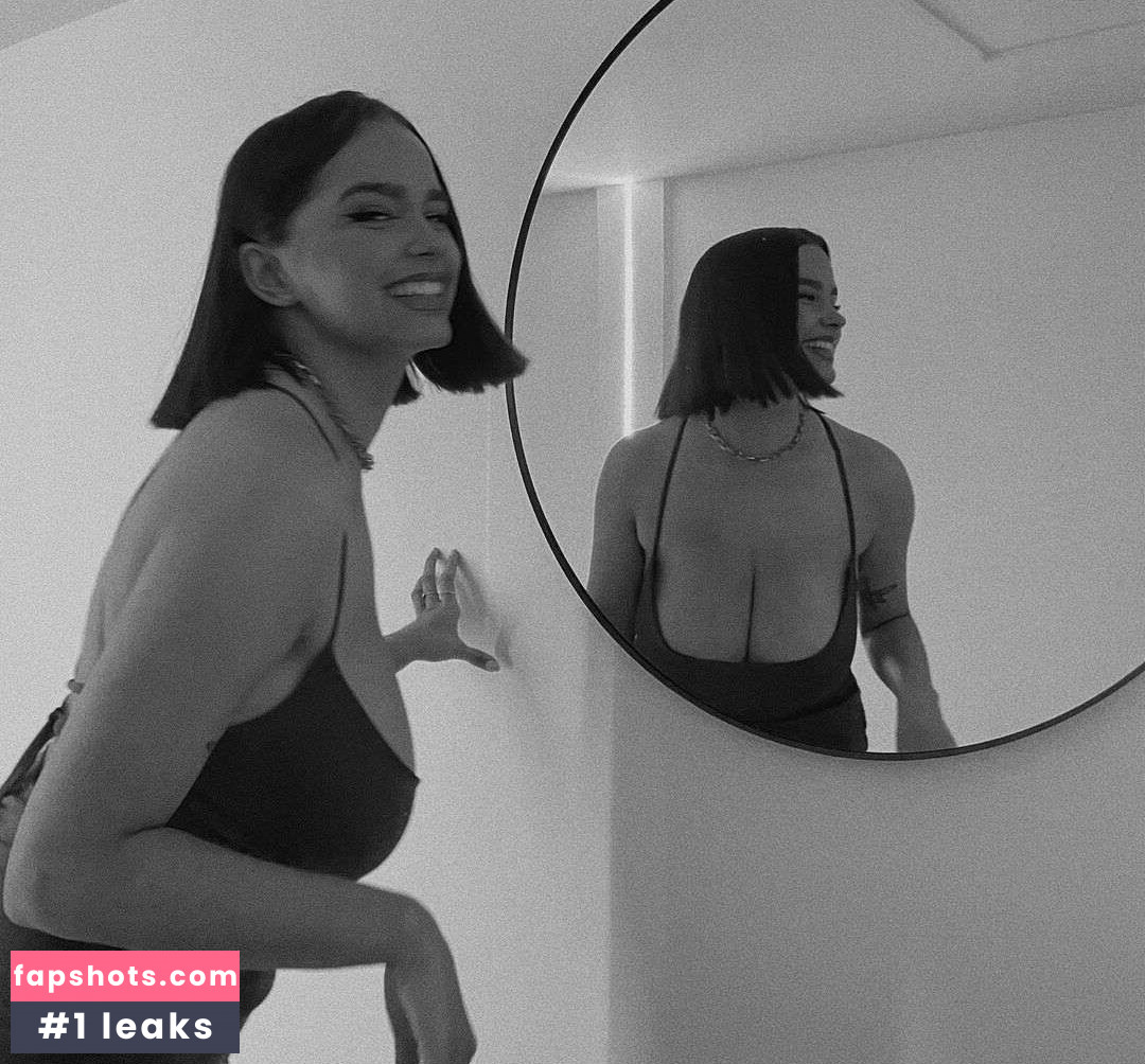 Lucile Nude Leaks OnlyFans Photos #11 - LeakJerk