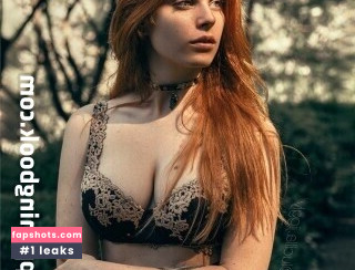 Lucilla Jiggly gallery photo #20