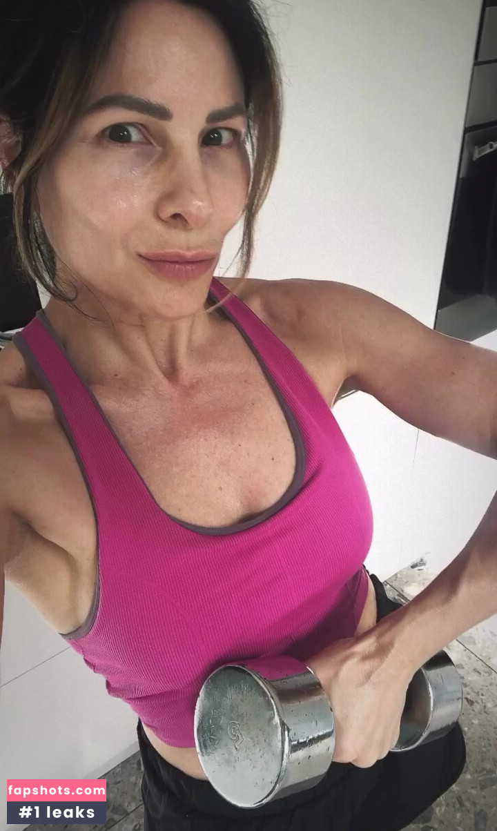 Lucrezia Millarini gallery photo #18