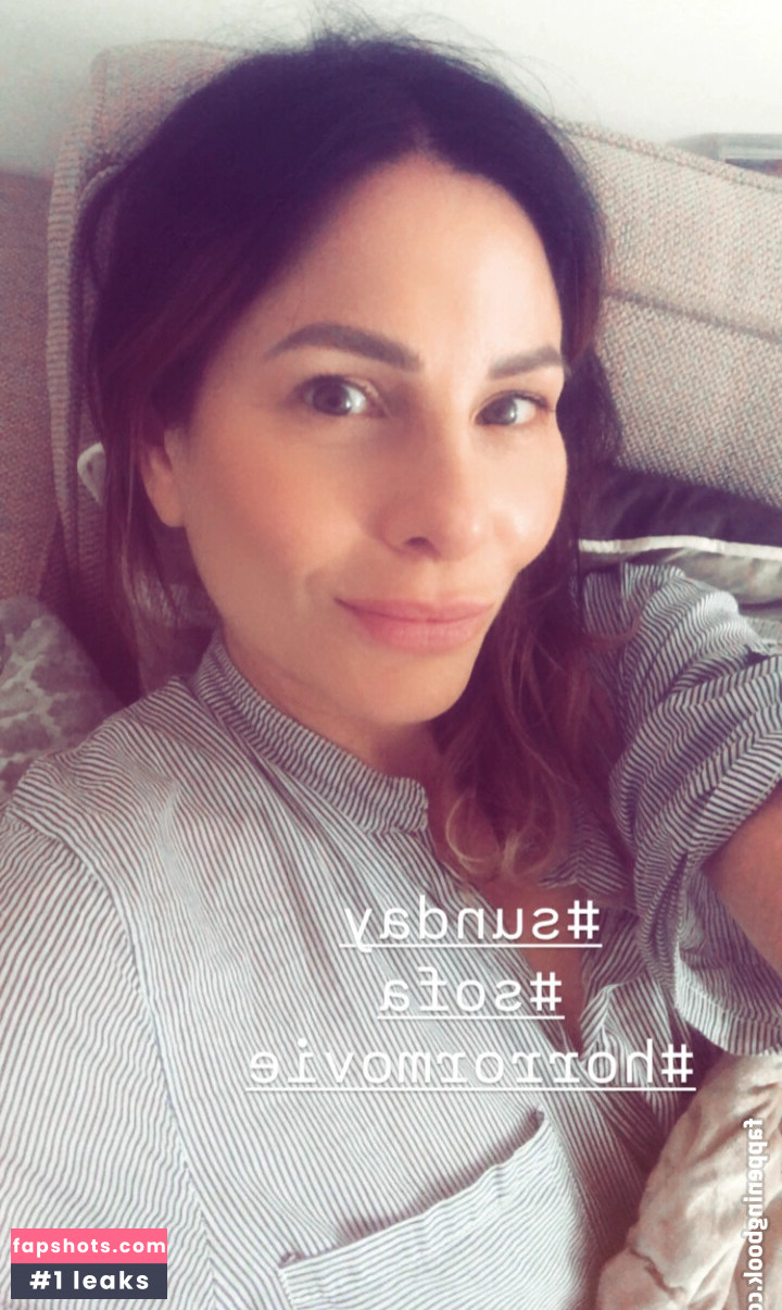 Lucrezia Millarini nude babe gallery