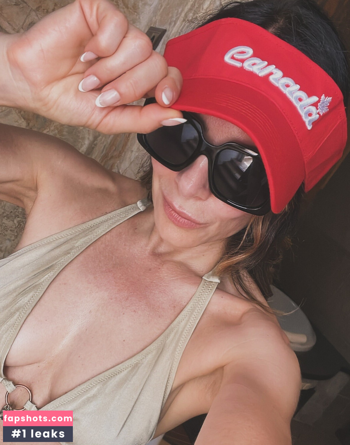 Lucrezia Millarini gallery photo #10