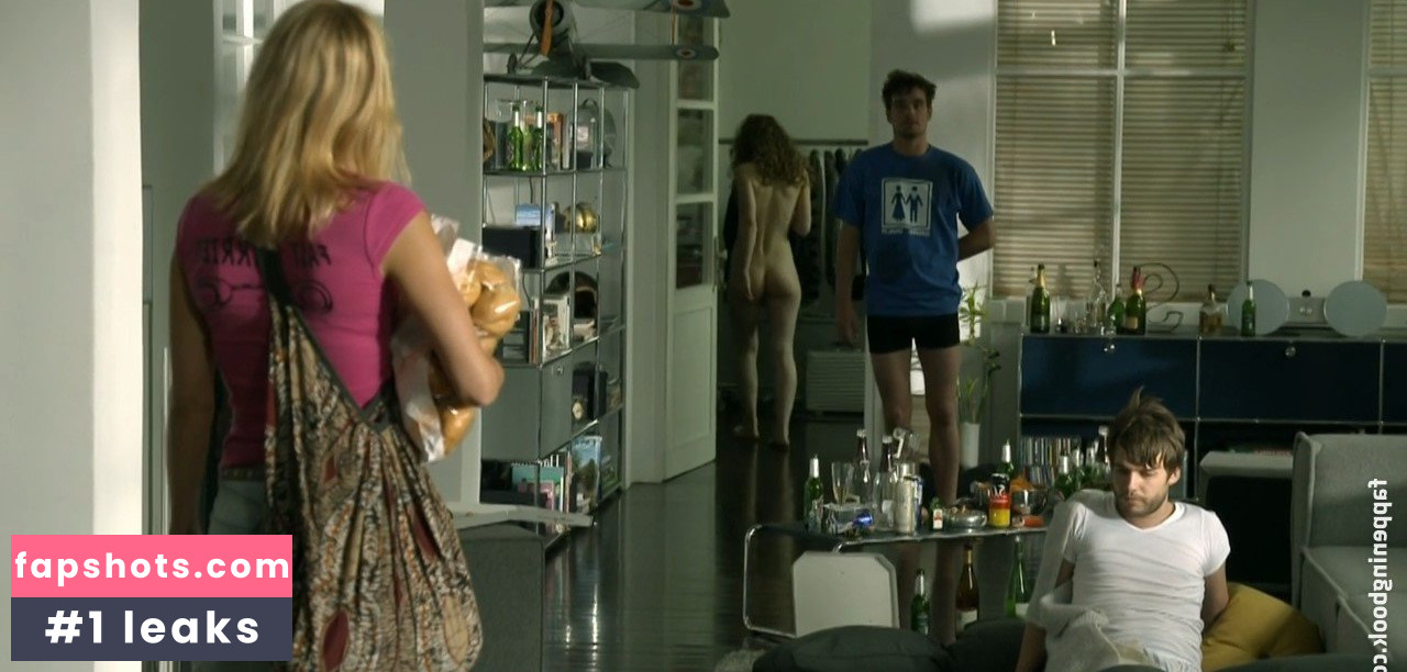 Lucrezia Phantazia Nude Leaks OnlyFans Photos #12 - LeakJerk