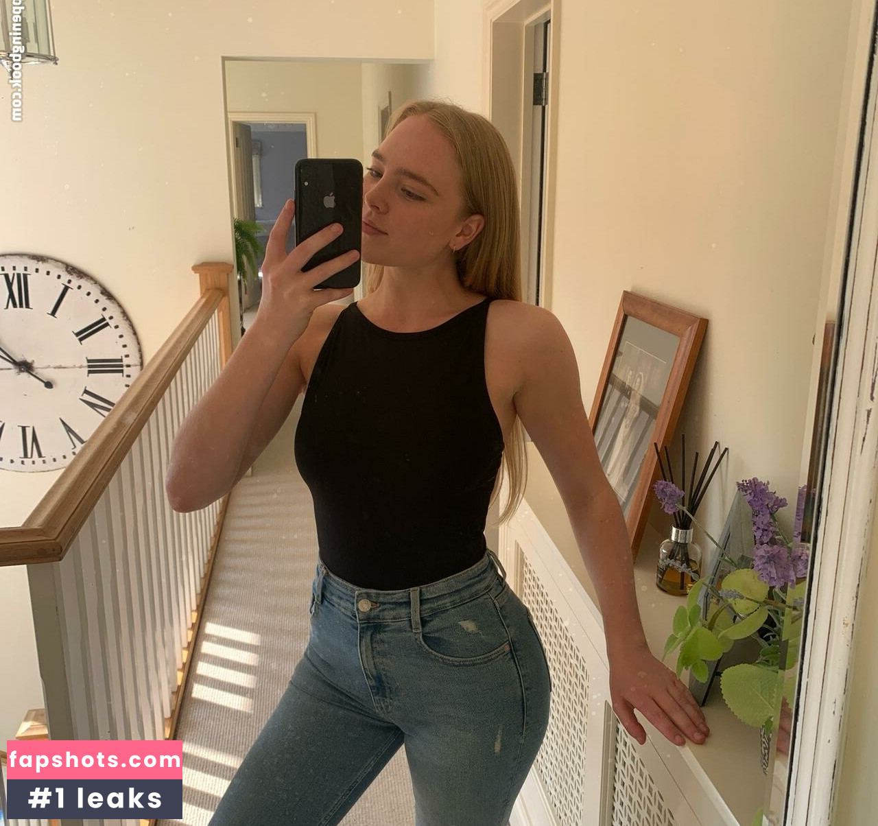 Lucy Baumgartner gallery photo #18