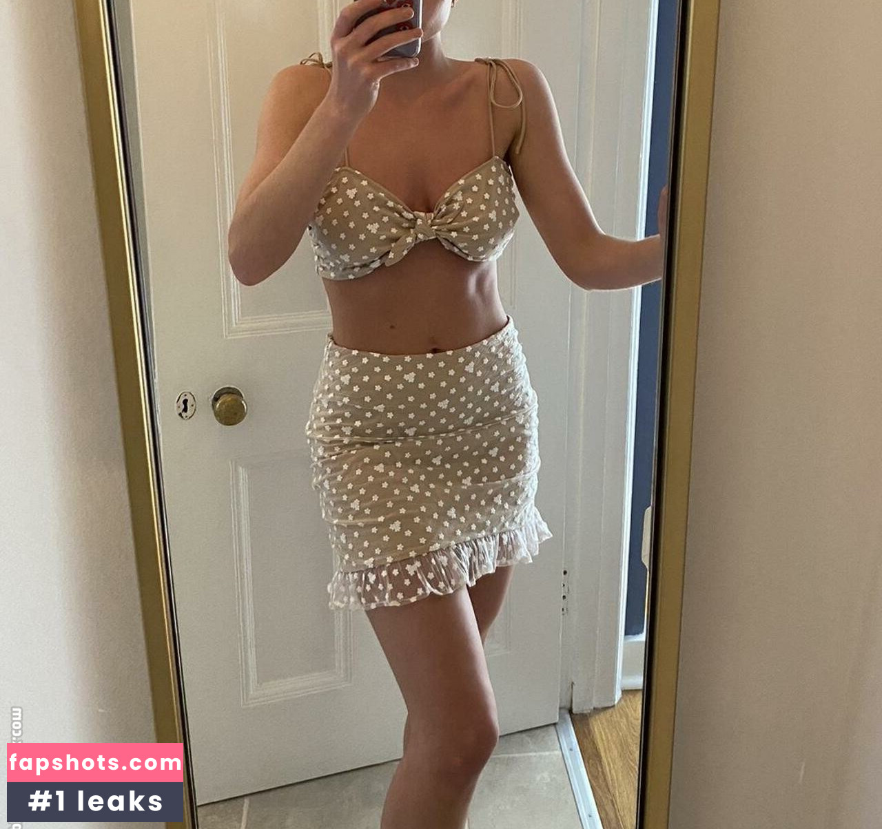 Lucy Baumgartner gallery photo #7