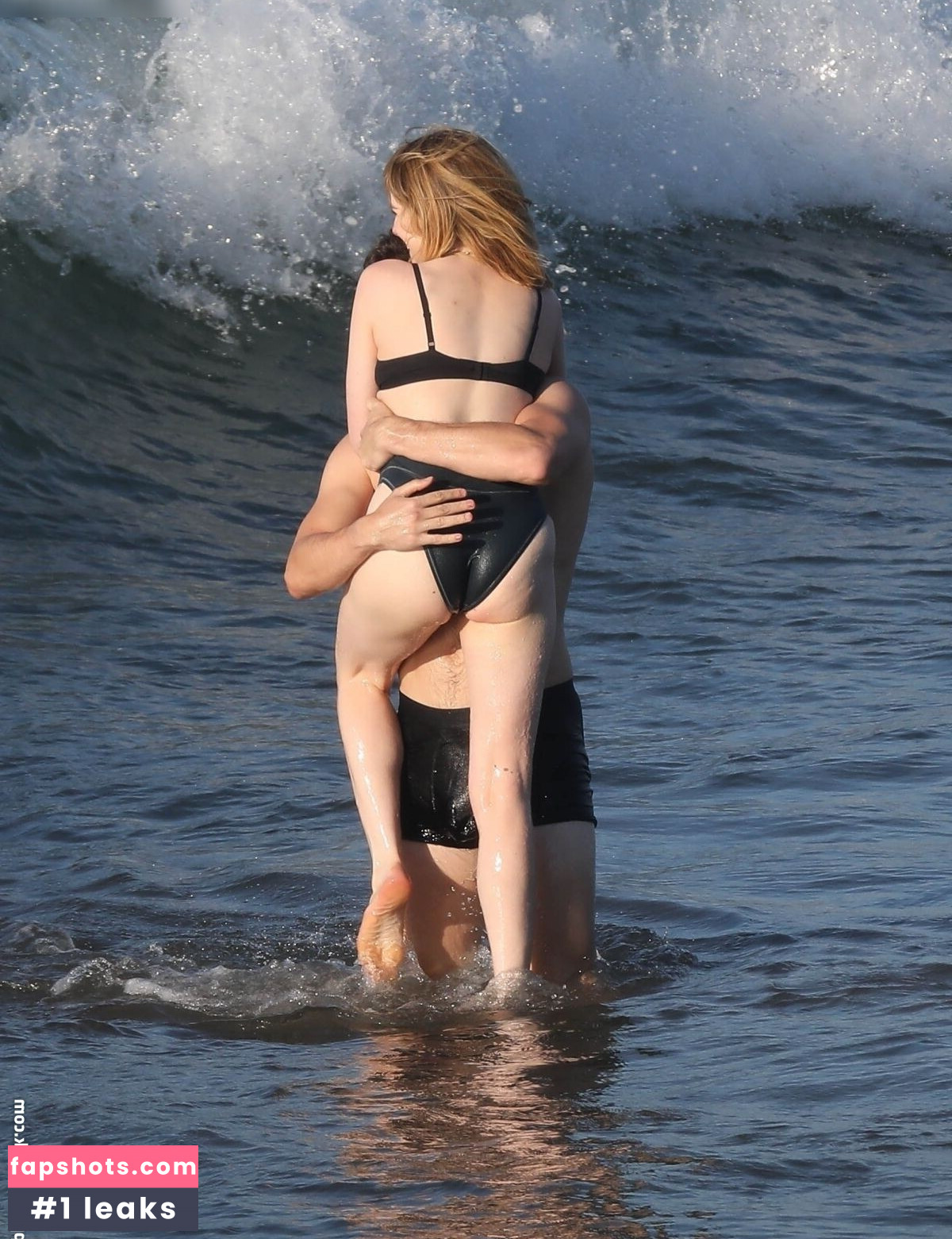 Lucy Boynton Filtración Desnuda OnlyFans Foto #14 - Fapshots