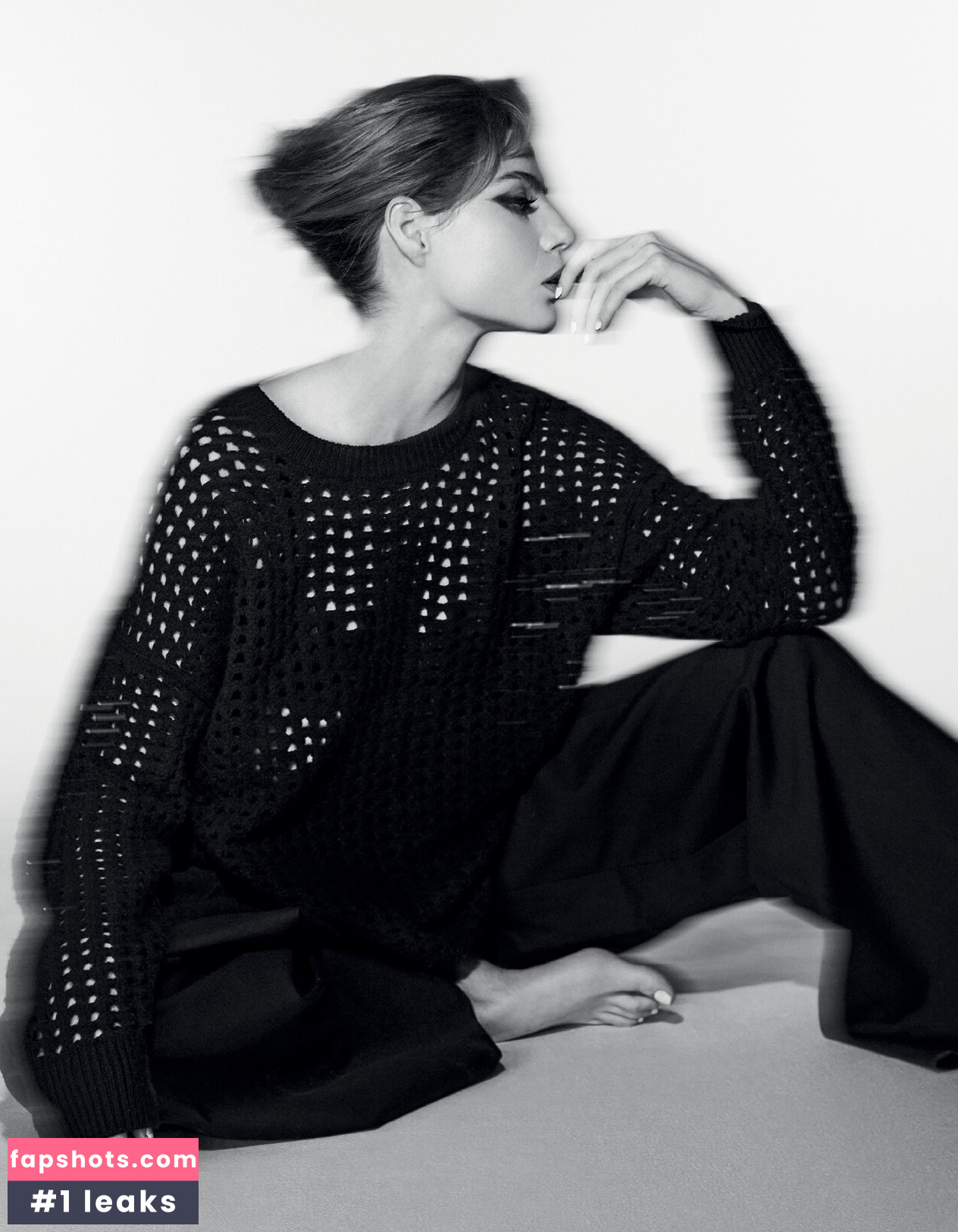 Lucy Boynton Filtración Desnuda OnlyFans Foto #37 - Fapshots