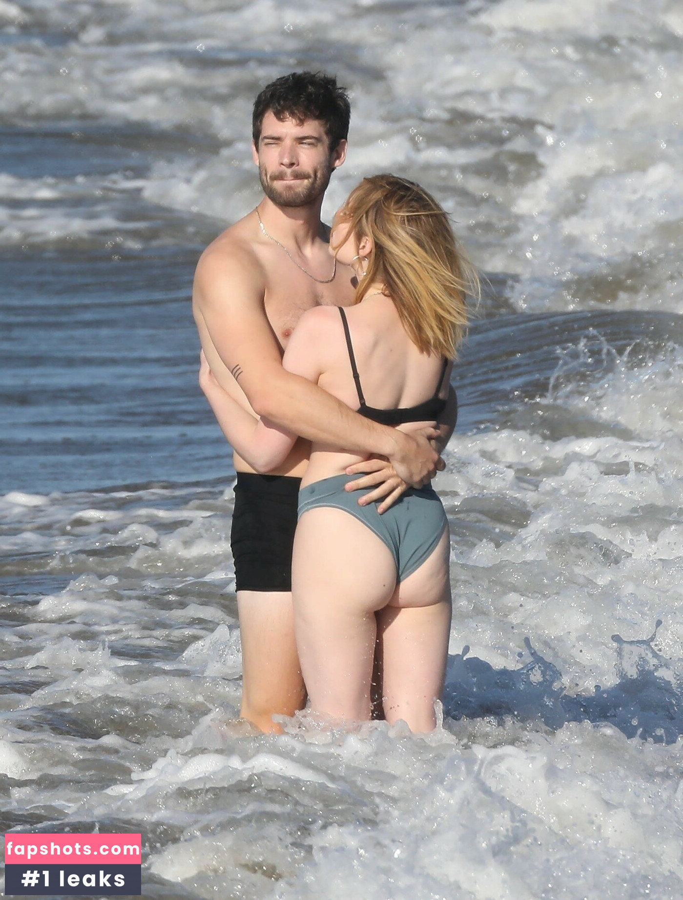 Lucy Boynton Filtración Desnuda OnlyFans Foto #47 - Fapshots