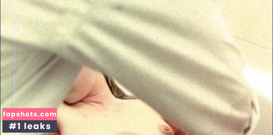 Lucy Davenport Nude Leaks OnlyFans Photos #4 - Fapshots