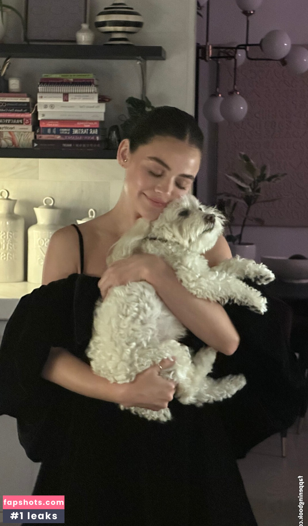 Lucy Hale Nahé úniky fotek pouze od fanoušků #159 - Fapshots