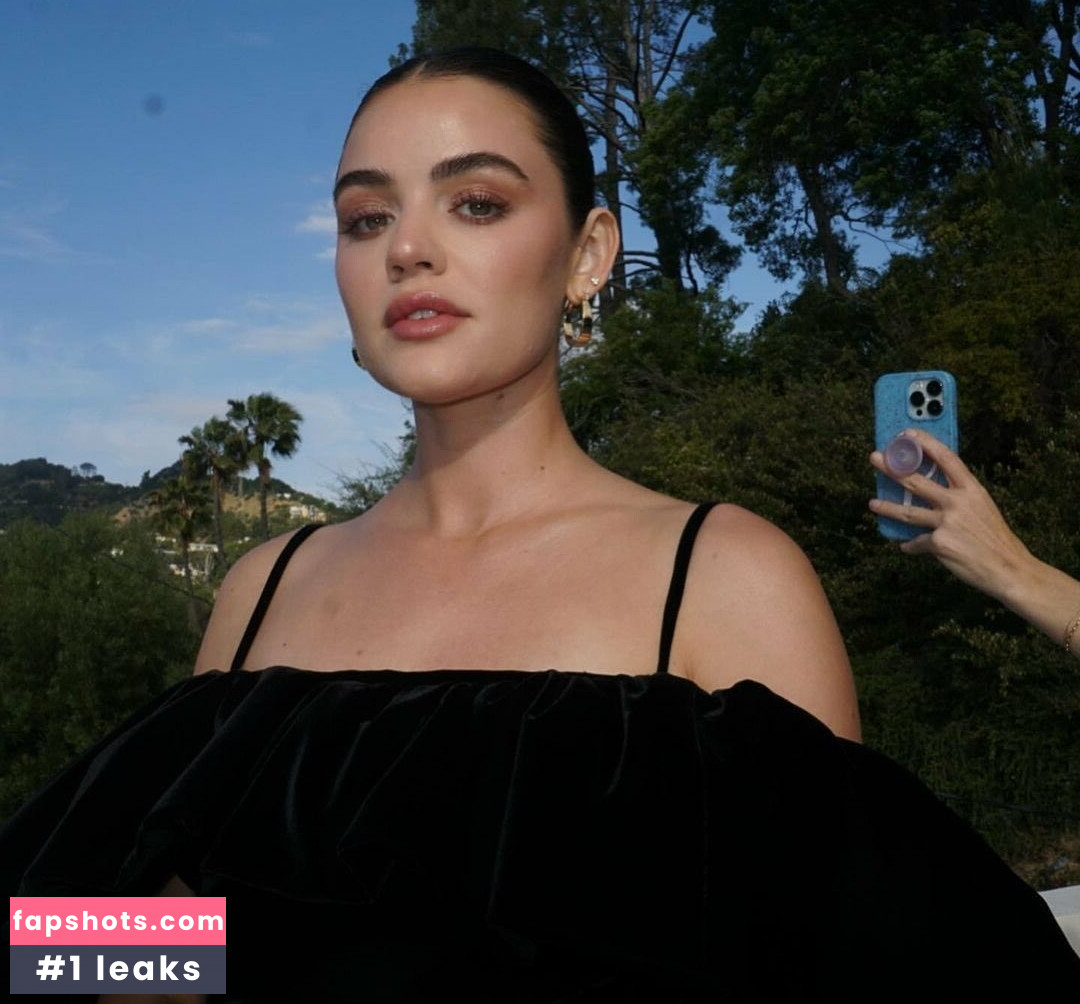 Lucy Hale Nahé úniky fotek pouze od fanoušků #162 - Fapshots