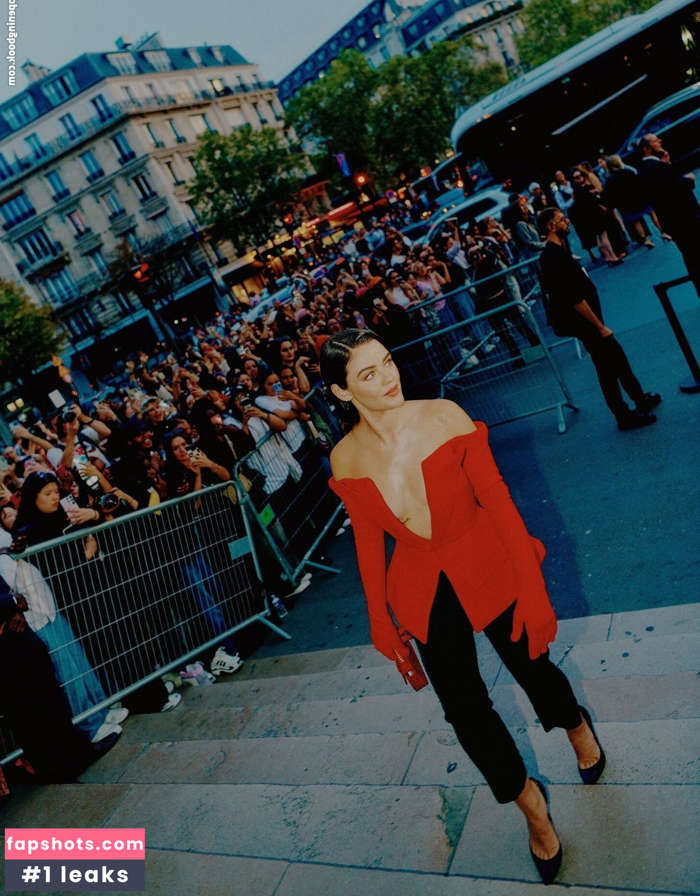 Lucy Hale Nahé úniky fotek pouze od fanoušků #221 - Fapshots