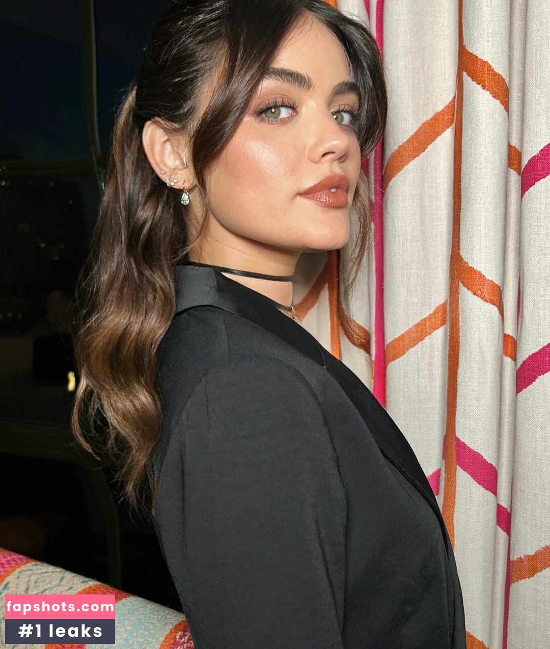 Lucy Hale Nahé úniky fotek pouze od fanoušků #230 - Fapshots