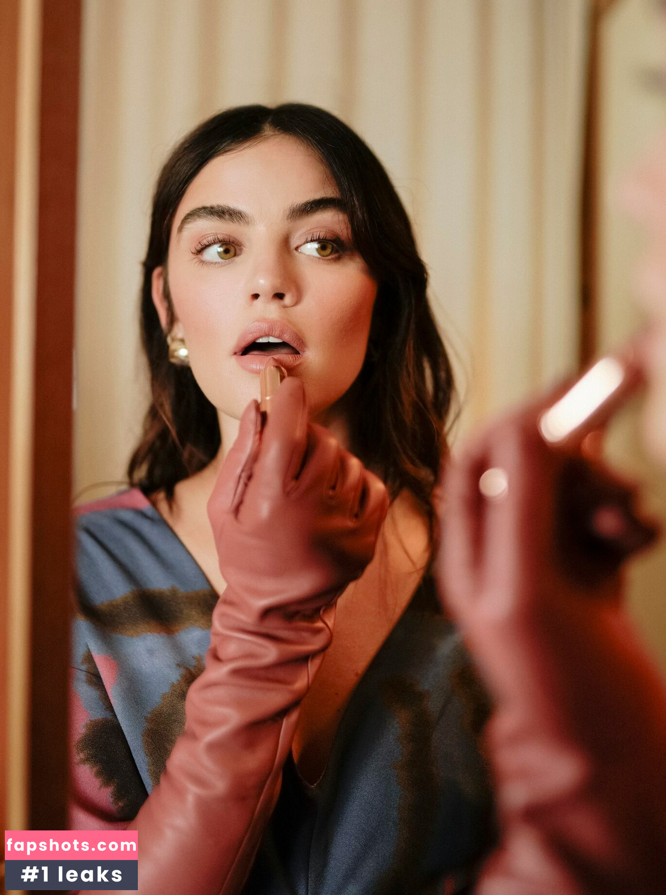 Lucy Hale Nahé úniky fotek pouze od fanoušků #236 - Fapshots