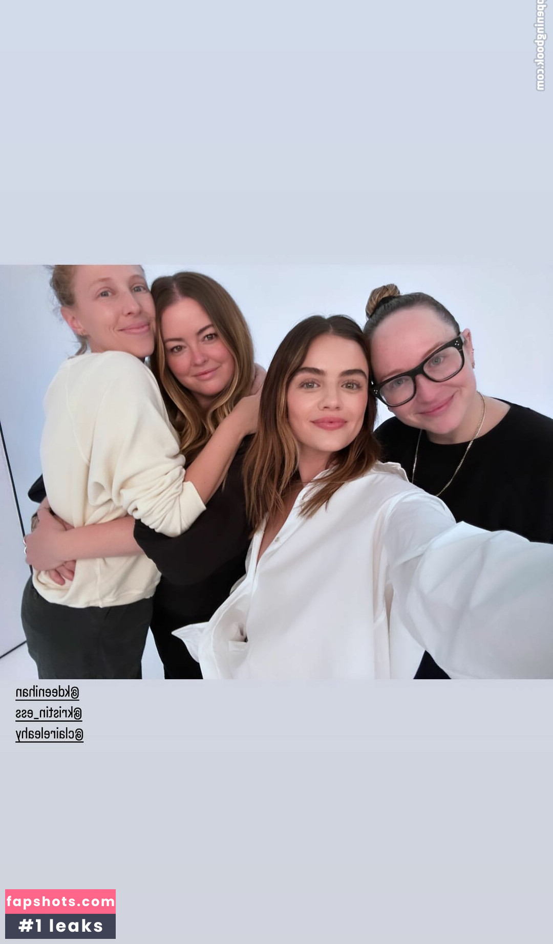 Lucy Hale Nahé úniky fotek pouze od fanoušků #262 - Fapshots