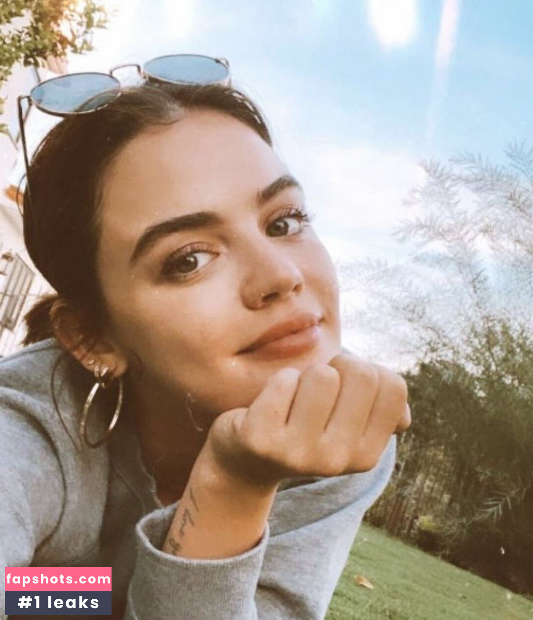 Lucy Hale Nahé úniky fotek pouze od fanoušků #323 - Fapshots