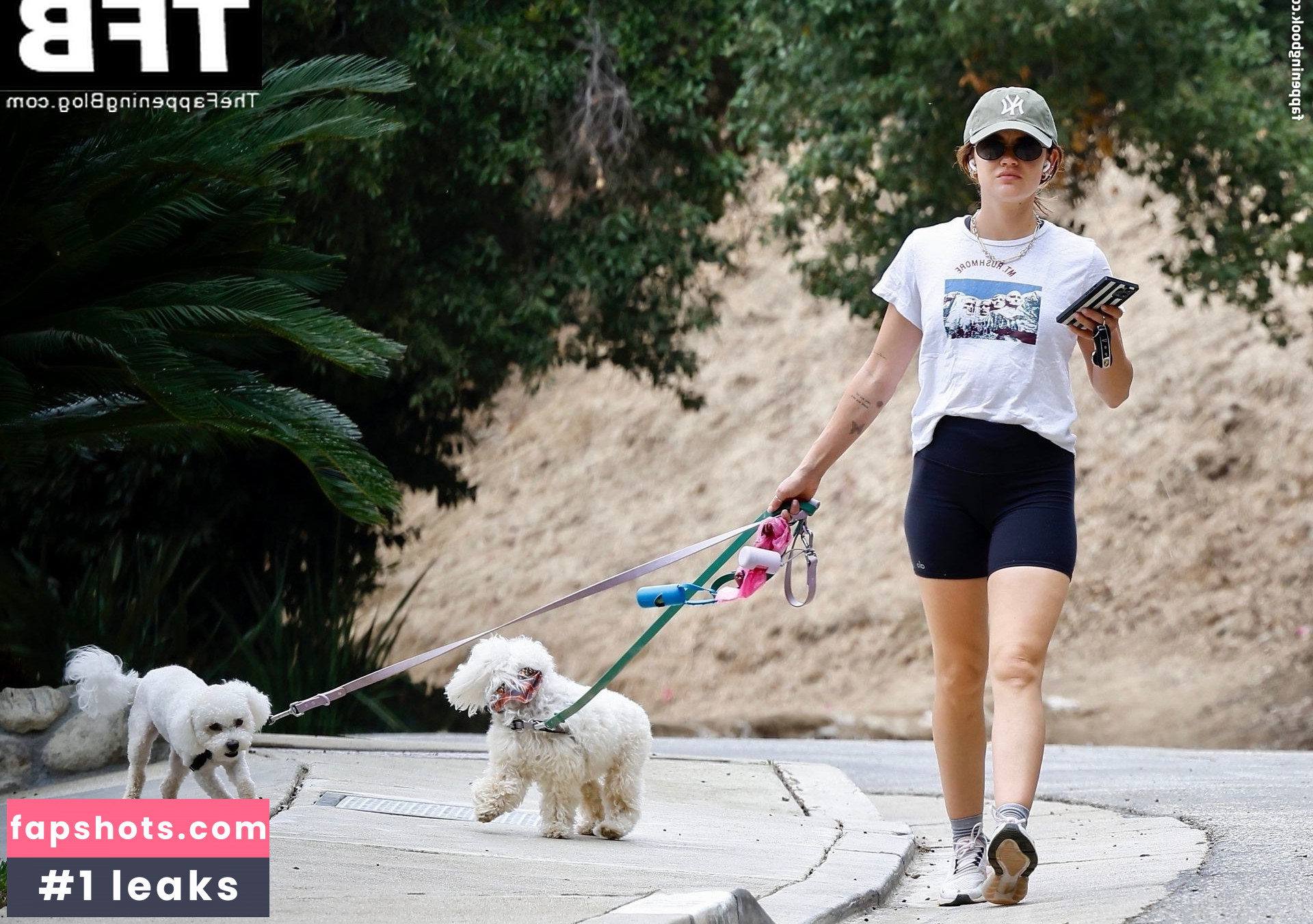 Lucy Hale Nahé úniky fotek pouze od fanoušků #357 - Fapshots