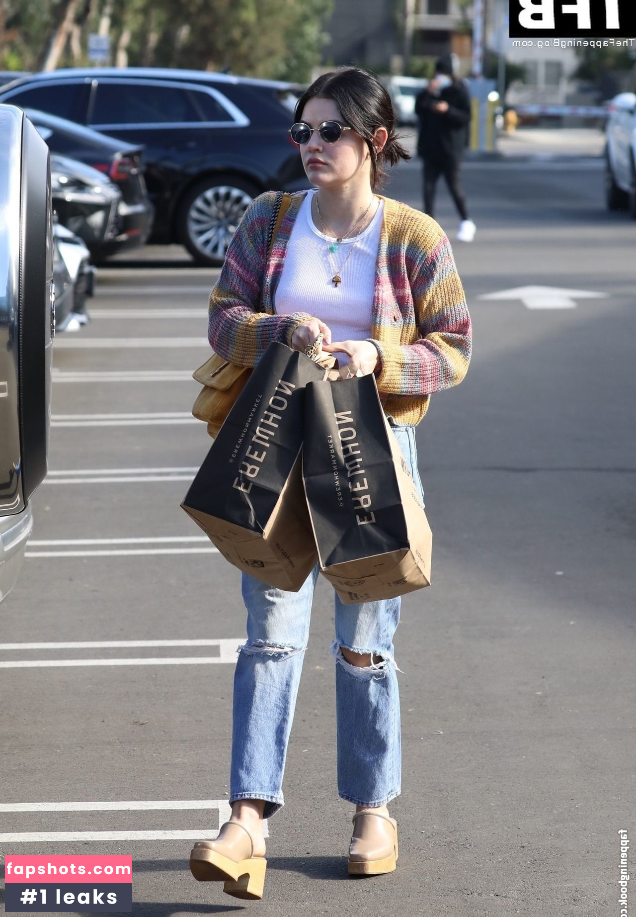 Lucy Hale Nahé úniky fotek pouze od fanoušků #406 - Fapshots