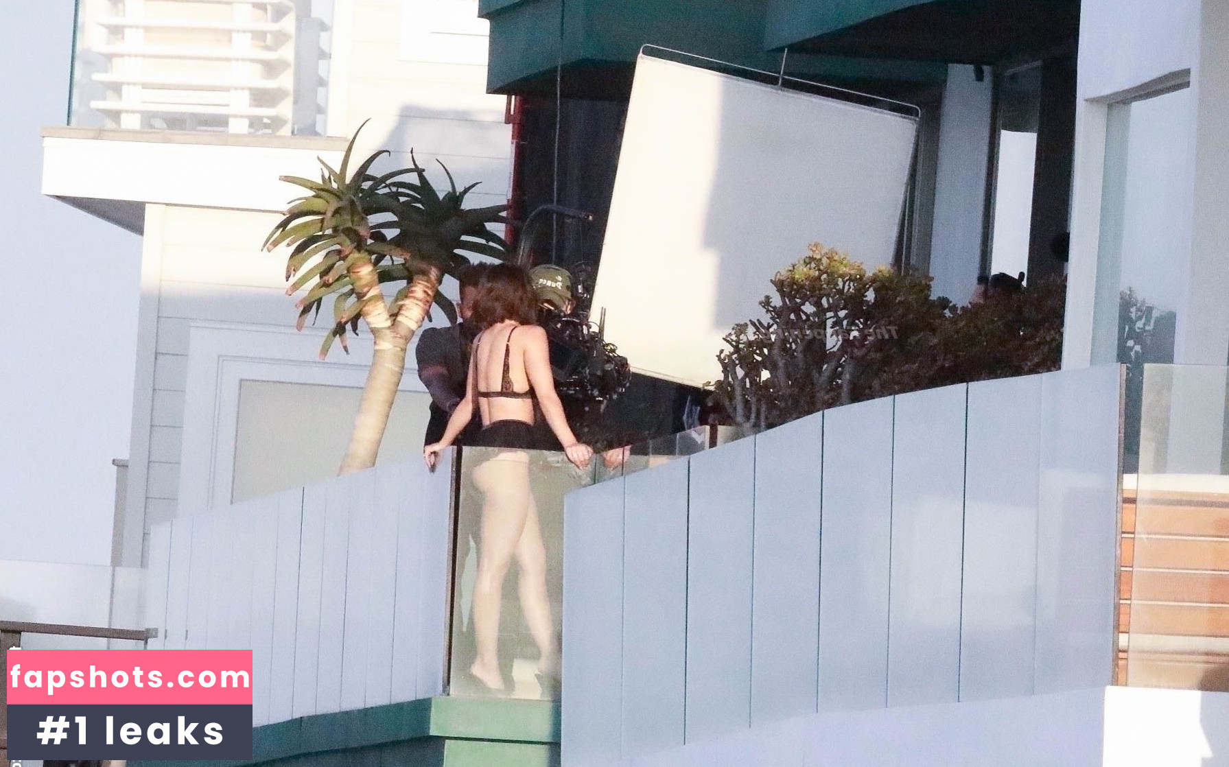 Lucy Hale Nahé úniky fotek pouze od fanoušků #445 - Fapshots