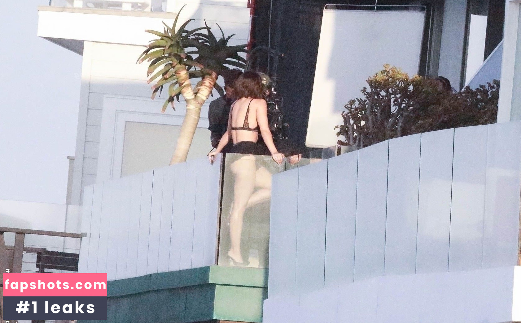 Lucy Hale Nahé úniky fotek pouze od fanoušků #446 - Fapshots