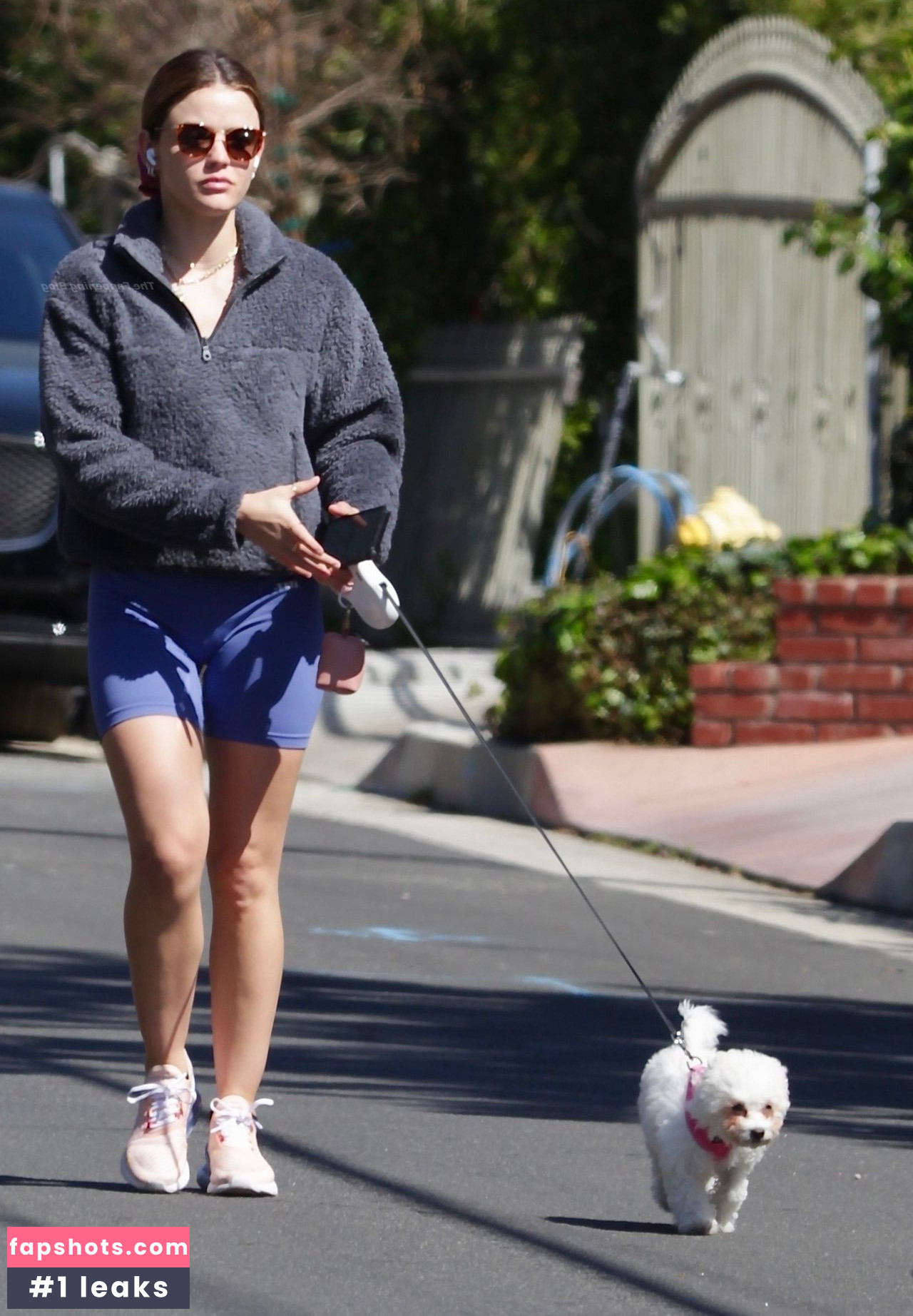 Lucy Hale Nacktheit OnlyFans Fotos #491 - Fapshots