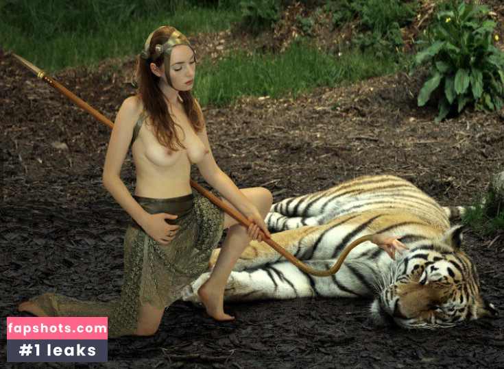 Lucy Holmes Nude Leaks OnlyFans Photos #5 - Fapshots