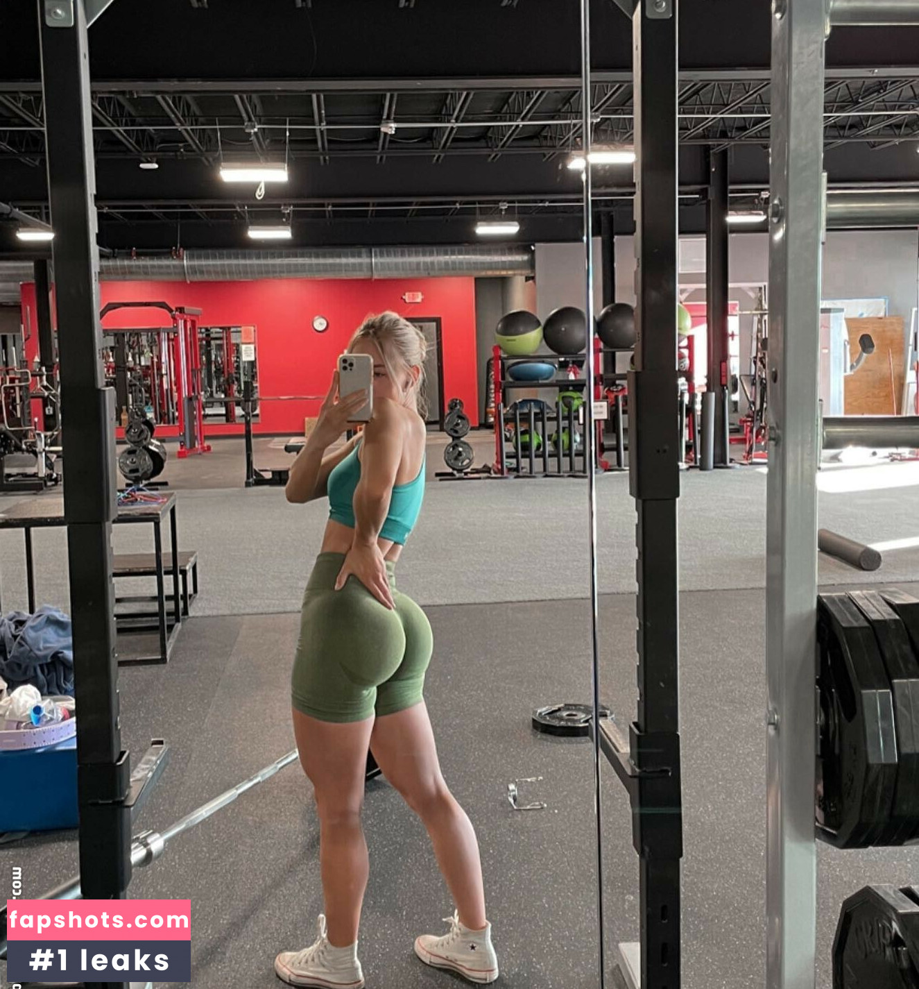 Lucy Hubbard Filtración Desnuda OnlyFans Foto #29 - Fapshots