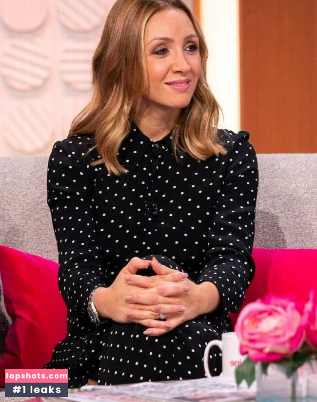 Lucy-Jo Hudson gallery photo #3