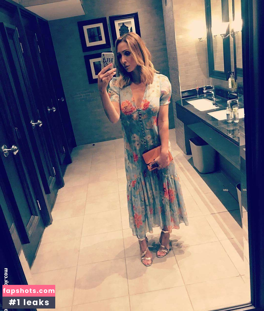 Lucy-Jo Hudson gallery photo #4