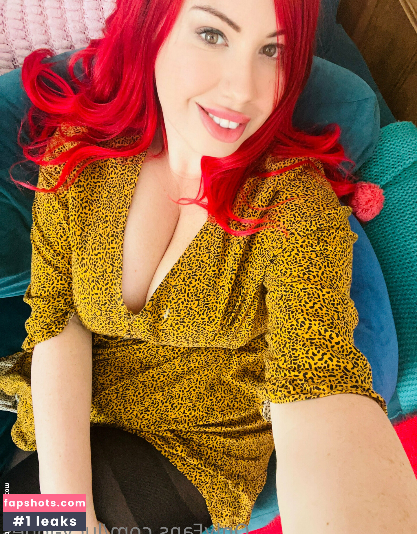 lucy-jones gallery photo #49