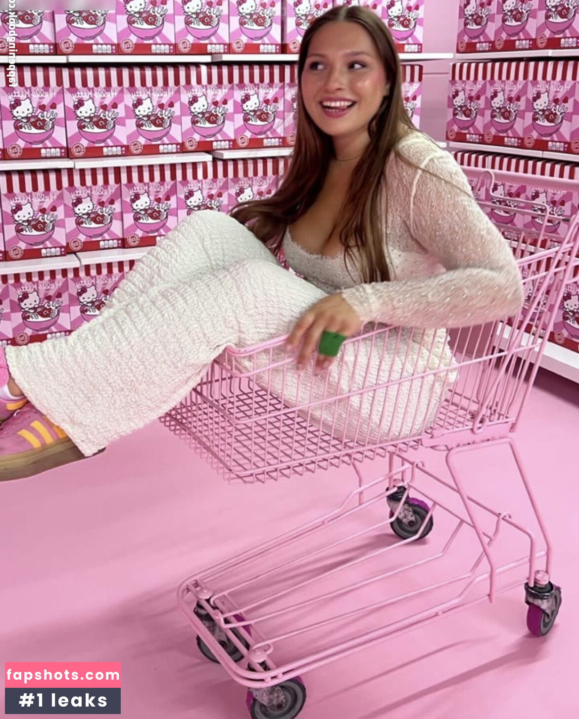 Lucy Lacht Nude Leaks OnlyFans Photos #12 - LeakJerk