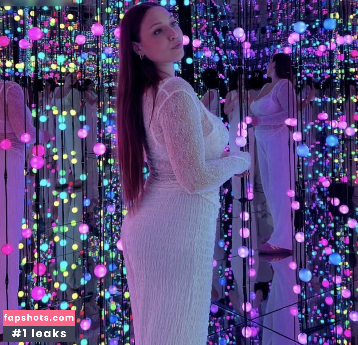 Lucy Lacht Nude Leaks OnlyFans Photos #10 - LeakJerk