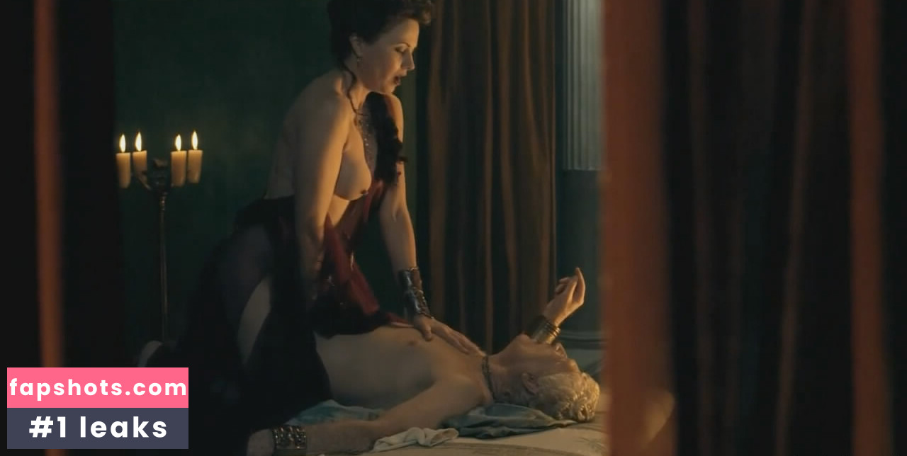 Lucy Lawless gallery photo #19